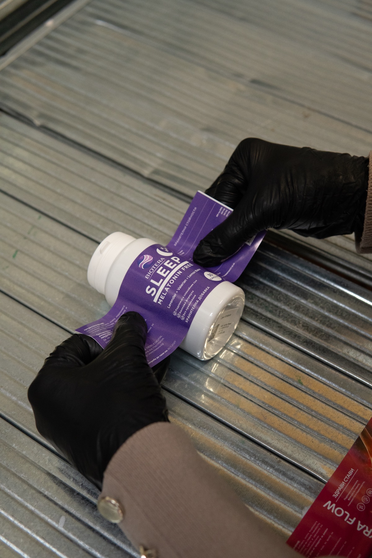 POD label application
